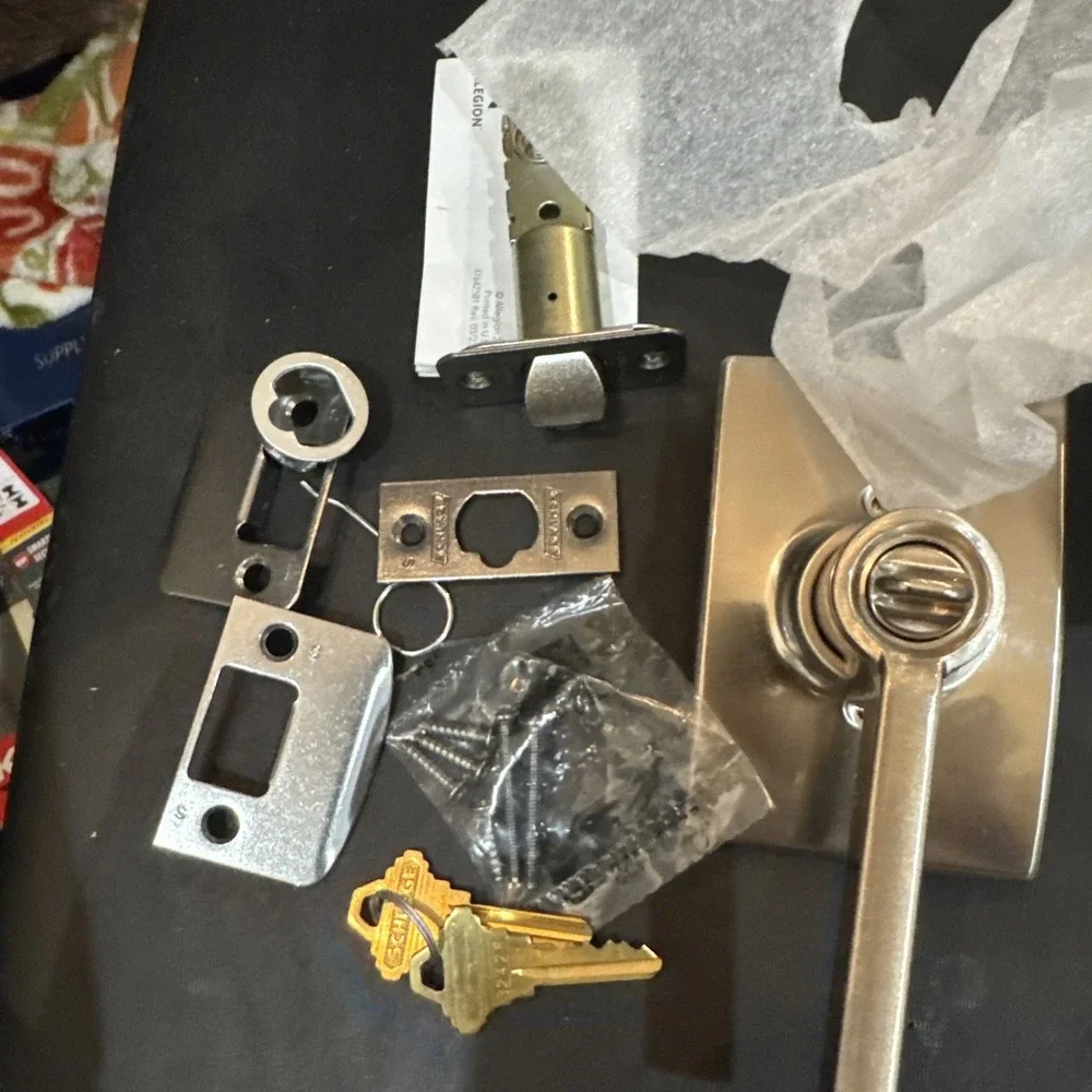 Schlage F51A‎ LAT 619 CEN Lever Keyed Entry